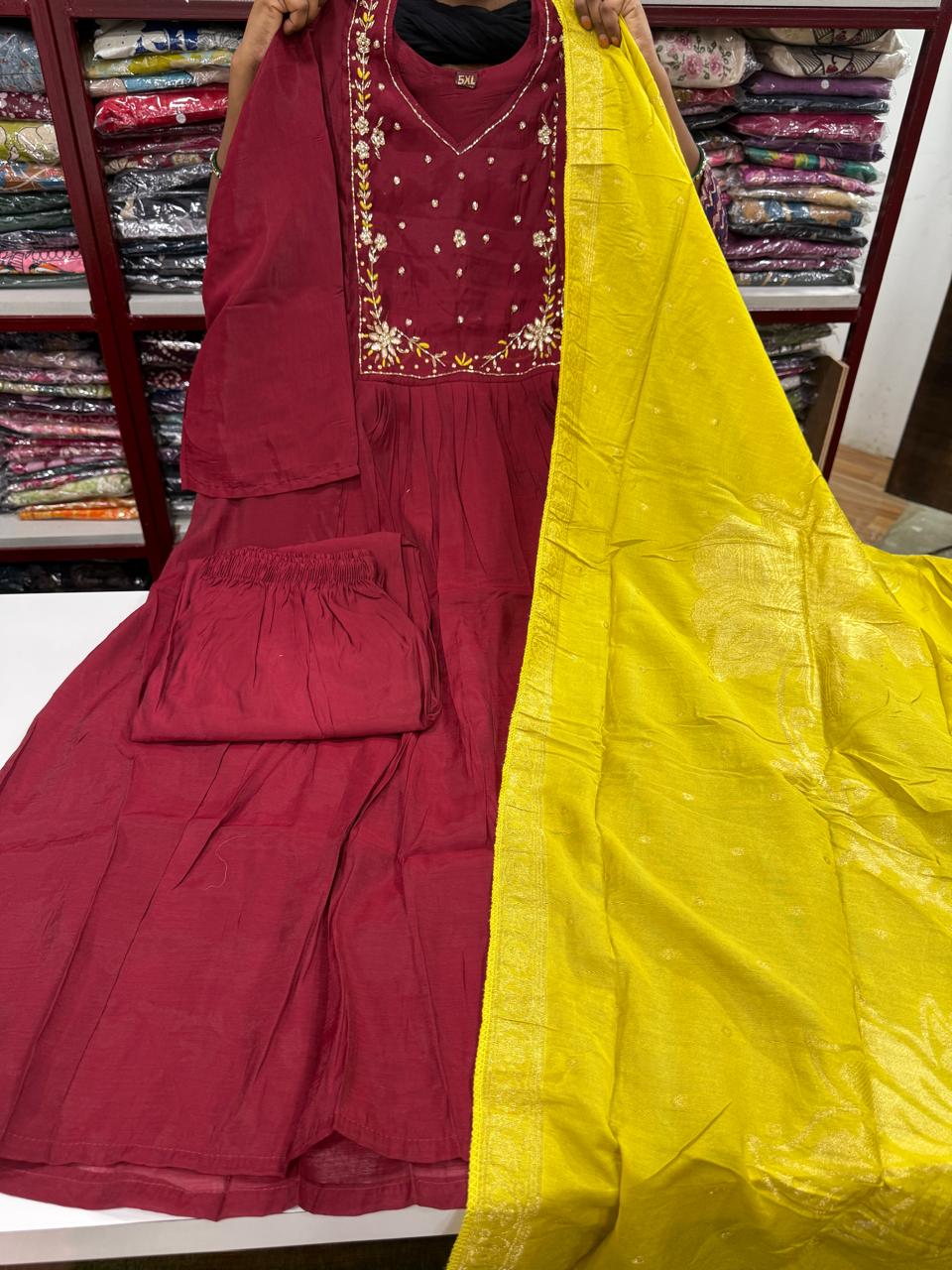 D Plus Size Roman Silk Sets - Maroon