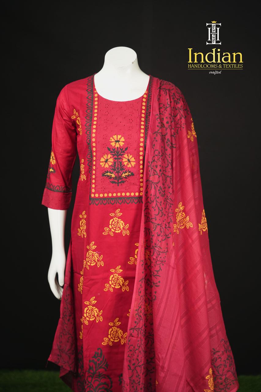 T Hakoba Mul Cotton Sets - Maroon